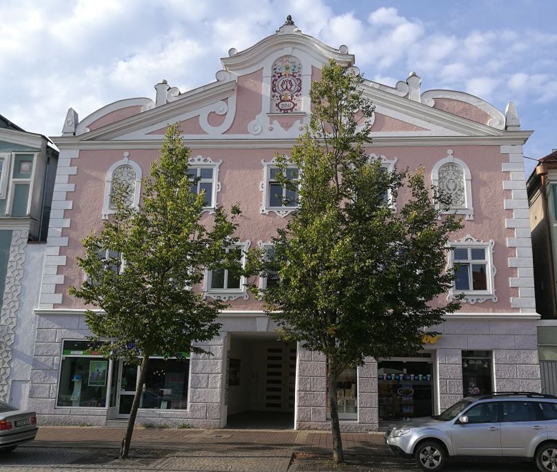 Außenansicht Naturheilpraxis Christine Sack am Schrannenplatz Erding